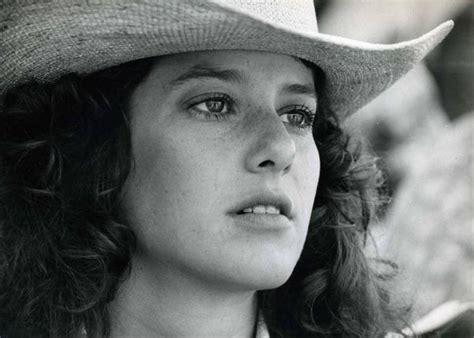 Debra Winger, 1980s | Urban cowboy, Debra winger, John travolta