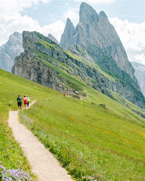 A Guide to Hiking Seceda, Dolomites | taverna travels