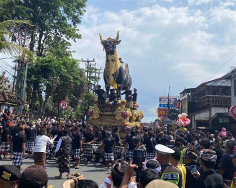 Bali Culture Ngaben Cremation Ceremony