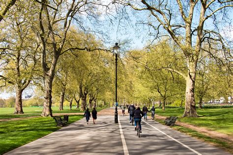 Hyde Park in London - Stroll Through a Historic Royal Park - Go Guides