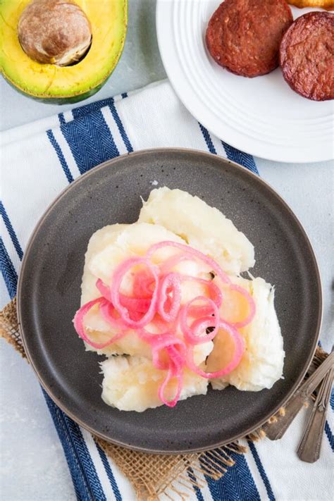 Boiled Yuca with Sauté Onions - My Dominican Kitchen