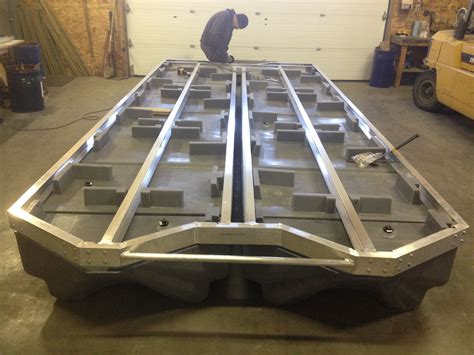 Build your own pontoon boat kit ~ Free tunnel hull boat plans