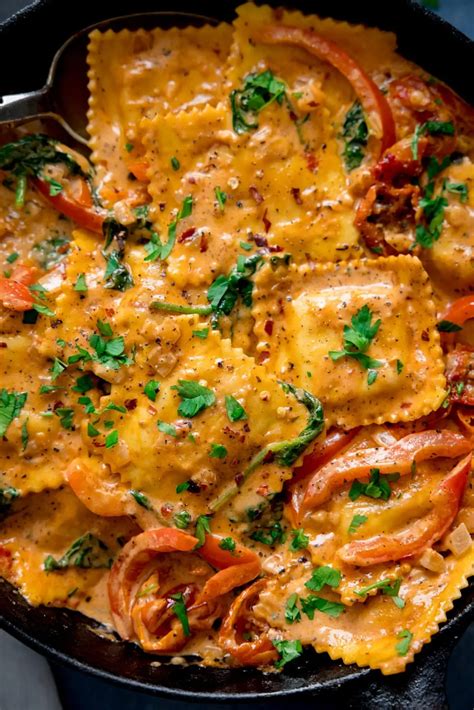 Creamy Tomato Ravioli Sauce - Nicky's Kitchen Sanctuary