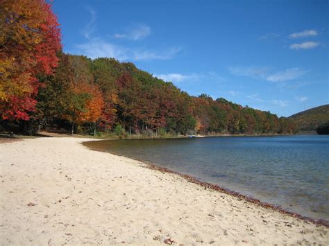 Deserted Beach on Cold Fall Day at Tuscarora State Park | Flickr