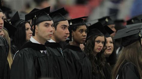 Suffolk County Community College 2013 commencement - Newsday