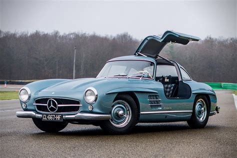 Paul Newman's 1954 Mercedes-Benz 300 SL Gullwing | HiConsumption