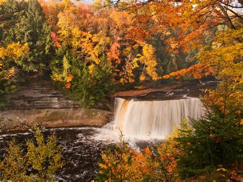 The best places to see the fall colors in Michigan - Curbed Detroit