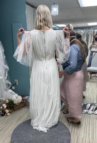 $200 dress! How should I alter it? : r/wedding