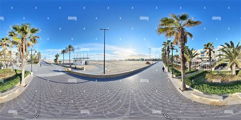 360 panorama city hi-res stock photography and images - Alamy