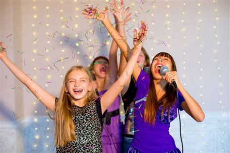 The 10 Best Kids Karaoke Machines of 2022 | Karaoke party, Kids karaoke ...