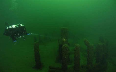 9,000-Year-Old Stonehenge-Like Structure Found Under Lake Michigan