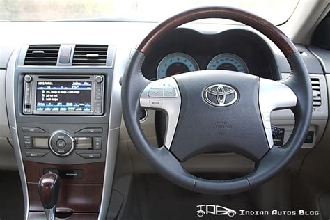 Toyota Corolla Altis review - The Interiors