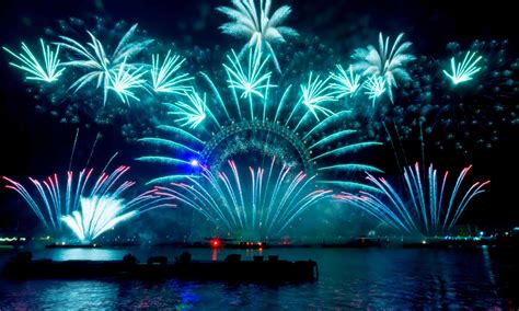 New Year's Eve celebrations and fireworks around the world – in ...