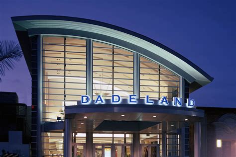 Dadeland Mall – LORENC DESIGN