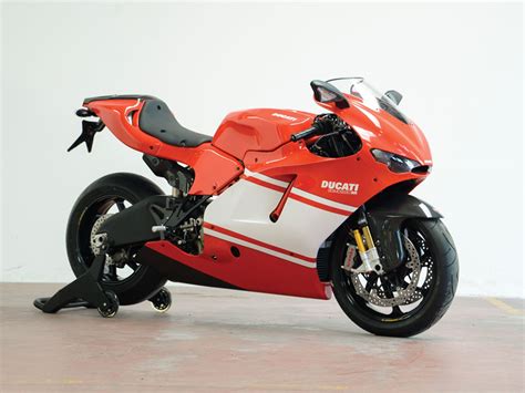 2008 Ducati Desmosedici RR | Duemila Ruote | RM Sotheby's