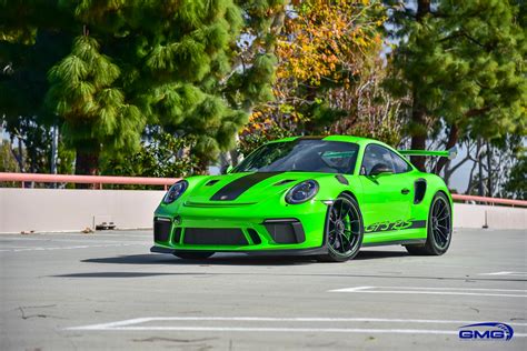 Lizard Green Porsche 991.2 GT3 RS gets Track Prepped and Carbon Fiber ...