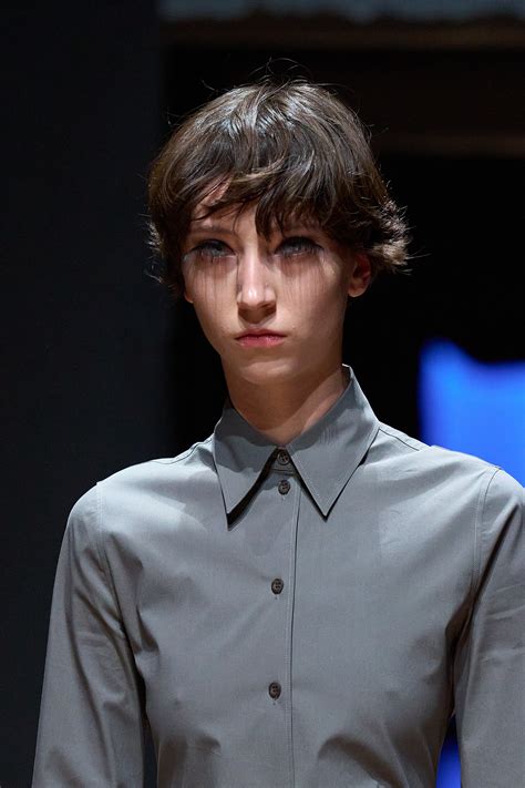 Prada Spring 2023 Ready-to-Wear Collection | Vogue