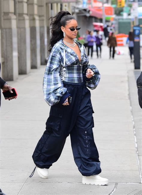 Rihanna Street Fashion - New York City 10/13/2017