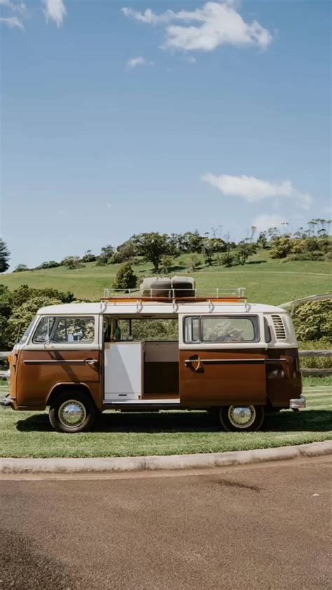 This Classic Volkswagen Kombi Was Turned Into an Adorable Little Camper ...