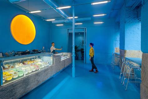 Brando Ice Cream Shop / SOLAR | ArchDaily