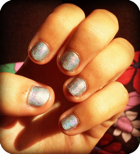 The Cosmetics Kitten: GOSH Holographic Nail Polish. :)