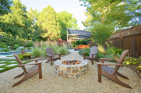 Pea Gravel Patio: 15 Pros and Cons to Consider Before Installation ...