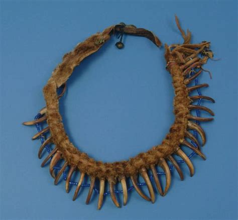 Record Bear Claw Necklace | Collections Search Center, Smithsonian ...