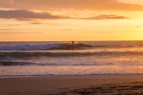 A Complete Guide to Surfing Santa Teresa in Costa Rica | Best Surf ...