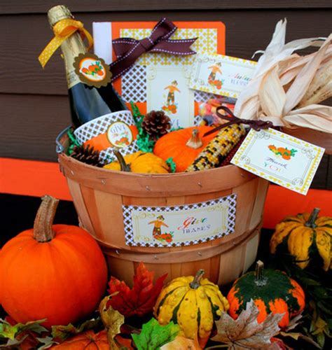 How to: Thanksgiving Gift Baskets | StayGlam