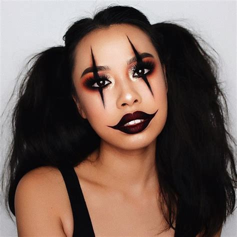 30+ Insane Yet Pretty Halloween Makeup Ideas