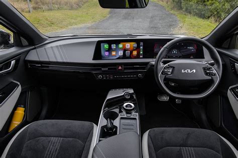 Kia EV6 Interior Images & Photos - See the Inside of the Latest Kia EV6 ...