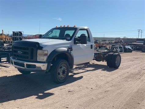 2009 Ford F-450 Cab & Chassis - J&J Auctioneers LLC