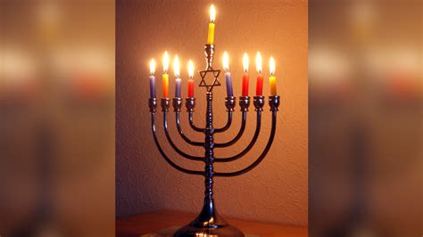 Hanukkah 2020 FAQS on Candles: 'What Do the 8 Candles of Hanukkah Mean ...