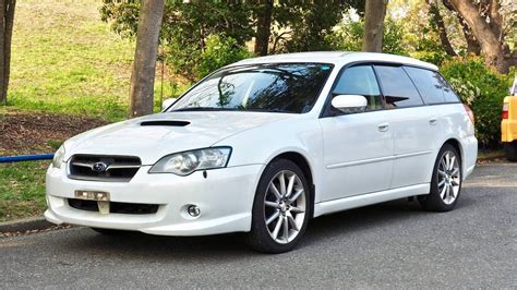 Subaru Legacy Gt Features And Specifications