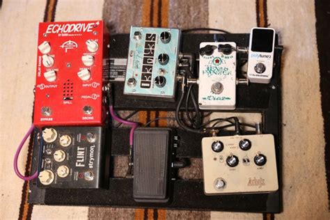 Rig Rundown for Earthless - Effects Bay | Rigs, Pedalboard, Strymon