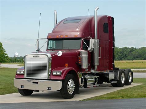 Freightliner Classic. | Freightliner trucks, Trucks, Classic trucks