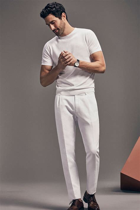 Top 10 All-White Outfits For Men: Fresh Looks For Summer 2024