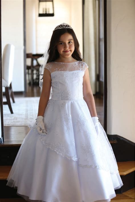 2016 Beautiful Girls First Communion Dresses For Formal Party Halter ...