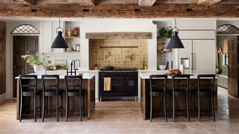 Joanna Gaines goes all out with the double kitchen island trend – the ...