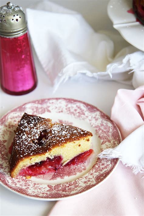 Italian Plum Cake - Little Big H