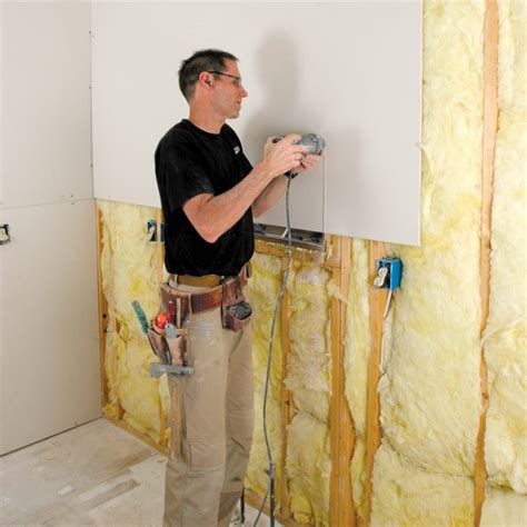 Cutting Drywall - Fine Homebuilding