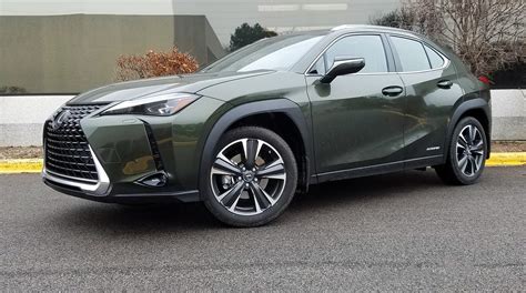 2020 Lexus UX 250h Luxury in Nori Green Pearl. : r/Autos