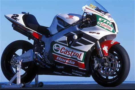 World Superbike: Looking Back At Honda's RC51 - Roadracing World ...