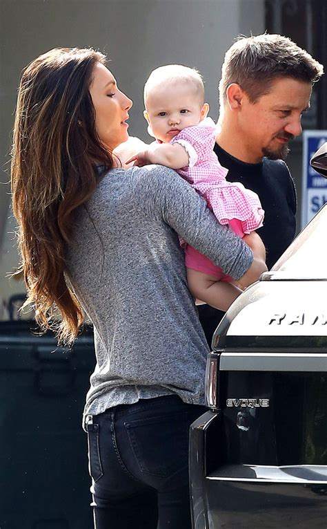 Jeremy Renner Steps Out With Baby Daughter Ava—See the Pics! - E ...