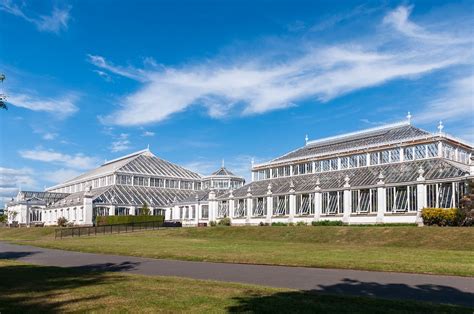 Kew Glasshouse and its world-famous glasshouses