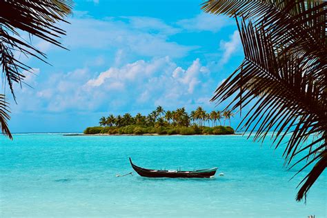 Lakshadweep Islands Guide: How to Reach, Places to visit & History ...