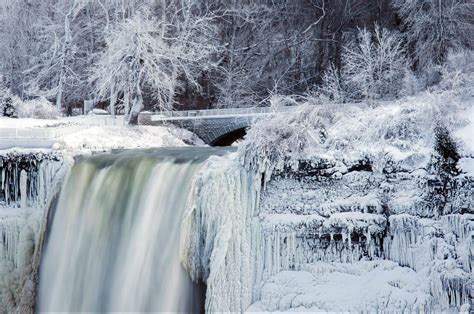 Niagara Falls a winter wonderland that draws tourists during frigid weather