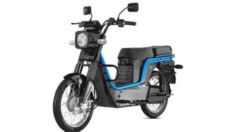 Kinetic Green E-Luna electric moped launched in India, priced from ...