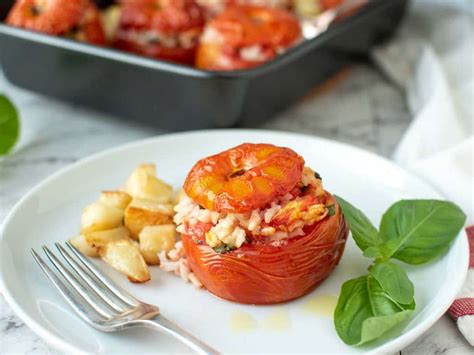 Italian Rice Stuffed Tomatoes