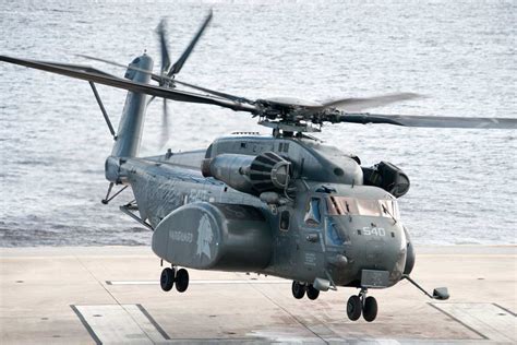 MH-53E Sea Dragon | Military.com